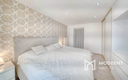 Na predaj kompletne zrekonštruovaný byt s balkónom v Hlohovci