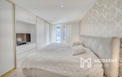 Na predaj kompletne zrekonštruovaný byt s balkónom v Hlohovci