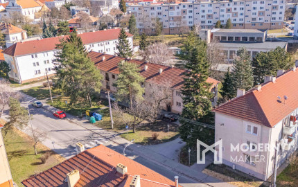 Na predaj kompletne zrekonštruovaný byt s balkónom v Hlohovci