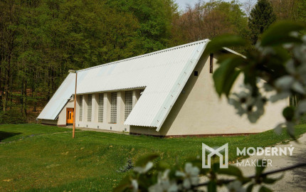 Na predaj rekreačný rezort v chránenej oblasti Bielych Karpát