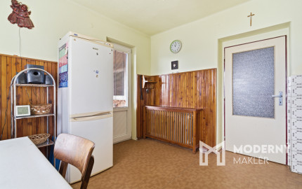 Na predaj rodinný dom s investičným potenciálom v Šuranoch