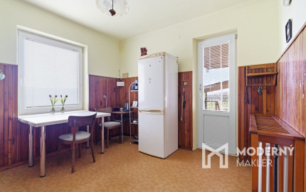 Na predaj rodinný dom s investičným potenciálom v Šuranoch