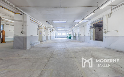 Na predaj výrobná hala s administratívnou časťou pri Lučenci