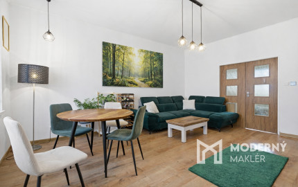 Na predaj 3-izbový byt s 2 balkónmi a 2 parkingami, Ružinov