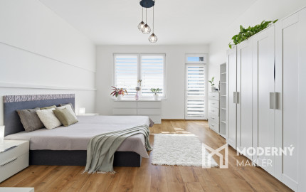 Na predaj 3-izbový byt s 2 balkónmi a 2 parkingami, Ružinov