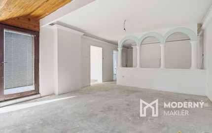 Na predaj 5-izbový rodinný dom v Hamuliakove