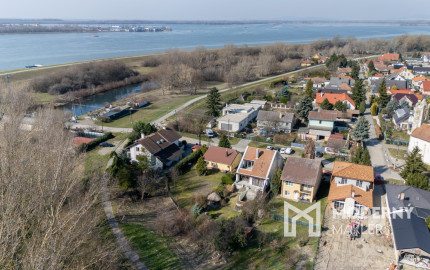 Na predaj 5-izbový rodinný dom v Hamuliakove