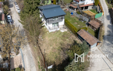 Výnimočné bývanie pod lesom - 5-izbový rodinný dom Limbach so záhradou