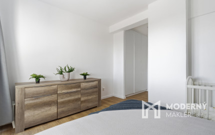 Na prenájom 3-izbový byt s balkónom v Rači