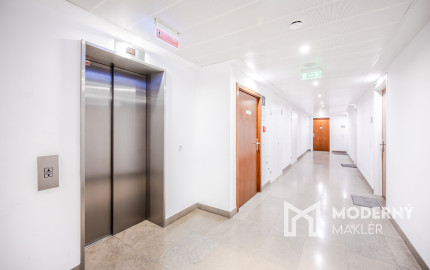 Prenájom - 3i byt s terasou a parkovacím státím v Eurovea