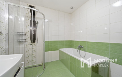 Na predaj moderný 4-izbový rodinný dom v Cabaj-Čápore