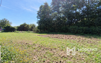 Na predaj pozemok v obci Veľké Držkovce