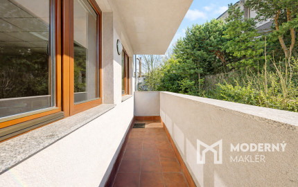 Na predaj polyfunkčný objekt s investičným potenciálom v centre Ružomberka