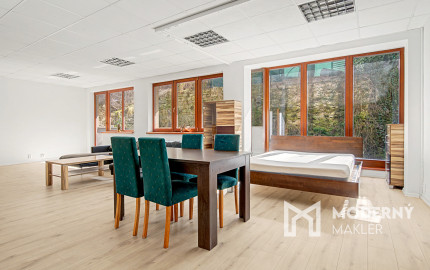 Na predaj polyfunkčný objekt s investičným potenciálom v centre Ružomberka