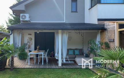 Na predaj výnimočný rodinný dom s bazénom v Dunajskej Lužnej