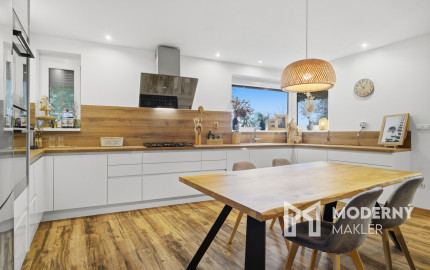 Na predaj výnimočný rodinný dom s bazénom v Dunajskej Lužnej