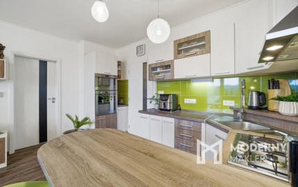 Na predaj novostavba radového rodinného domu v obci Láb