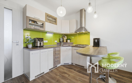 Na predaj novostavba radového rodinného domu v obci Láb