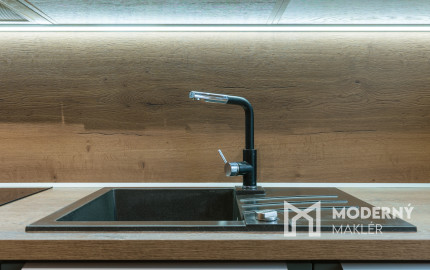 Na predaj kompletne prerobený 3-izbový byt v Trenčíne