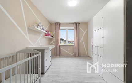 Na predaj rodinný dom s krásnou záhradou v obci Hrubý Šúr