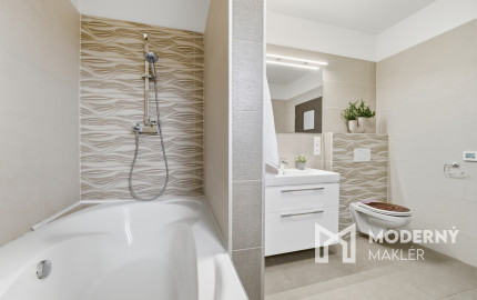 Na predaj rodinný dom s krásnou záhradou v obci Hrubý Šúr