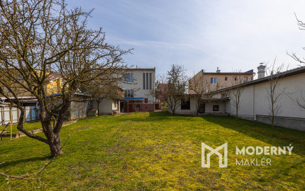 Na predaj viacgeneračný rodinný dom s potenciálom v Stropkove