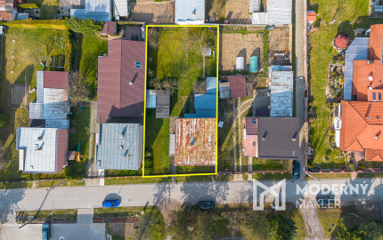 Na predaj viacgeneračný rodinný dom s potenciálom v Stropkove