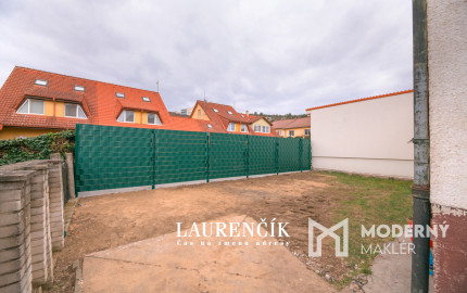 NA PREDAJ | RODINNÝ DOM VO VYHĽADÁVANEJ LOKALITE | TRENČÍN - KÚTY