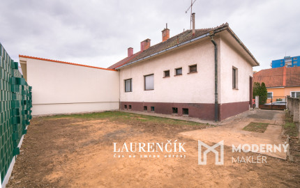 NA PREDAJ | RODINNÝ DOM VO VYHĽADÁVANEJ LOKALITE | TRENČÍN - KÚTY