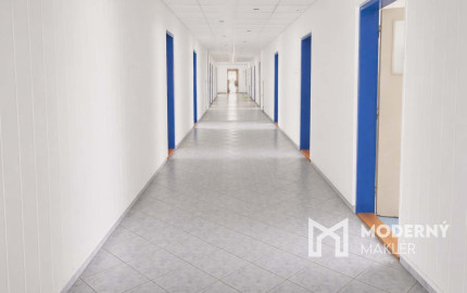 Na predaj budova pre podnikanie alebo investíciu v Bánovciach