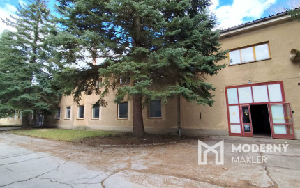 Na predaj budova pre podnikanie alebo investíciu v Bánovciach