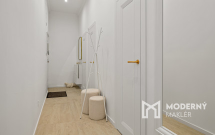 Na predaj štýlový 2-izbový byt v Starom Meste