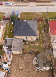 Na predaj rodinný dom s veľkým pozemkom v obci Šalgočka
