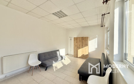 Prenájom - menší dom s terasou v Rovinke