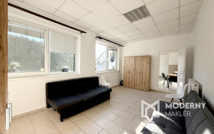 Prenájom - menší dom s terasou v Rovinke