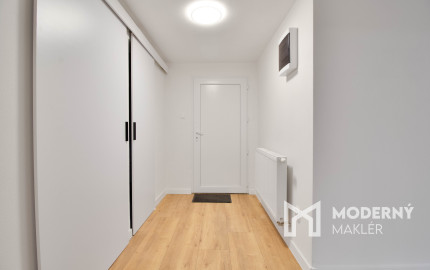 Na predaj kompletne zrekonštruovaný rodinný dom v Banskej Bystrici