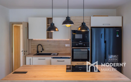 Na predaj čiastočne zariadený rodinný dom v obci Ďurďošík