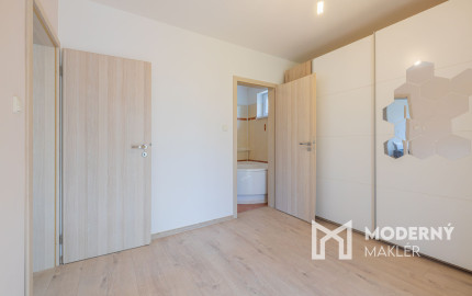 Na predaj čiastočne zariadený rodinný dom v obci Ďurďošík