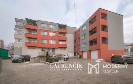 NA PRENÁJOM | 2 - IZBOVÝ BYT S PARKOVACÍM MIESTOM V TRENČÍNE