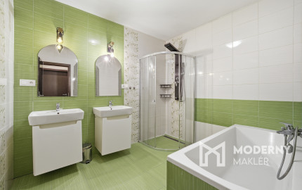 Na predaj moderný 4-izbový rodinný dom 1km od Nitry