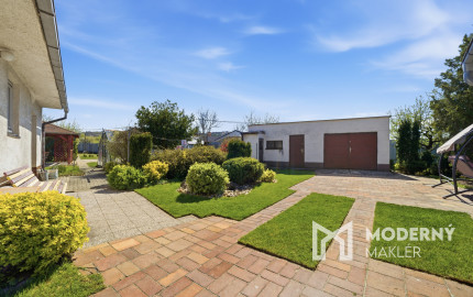 Na predaj samostatne stojaci 5-izbový rodinný dom v obci Jablonové