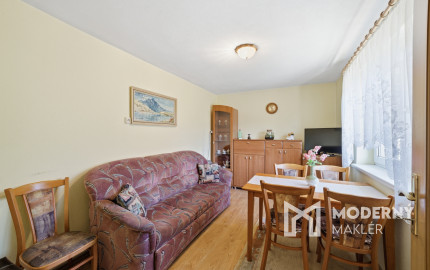 Na predaj samostatne stojaci 5-izbový rodinný dom v obci Jablonové