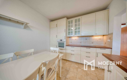 Na predaj čiastočne zrekonštruovaný rodinný dom v obci Pusté Sady