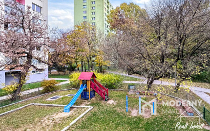 Predaj 3-izbového bytu s loggiou v Petržalke