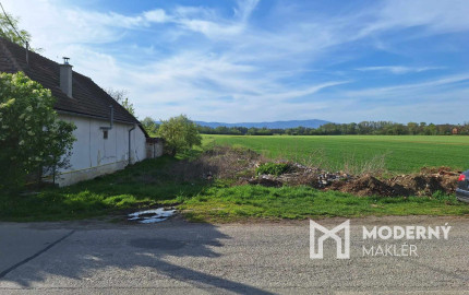 Na predaj stavebný pozemok v obci Chudá Lehota