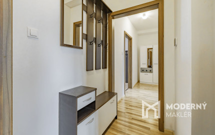 Na prenájom 2-izbový podkrovný byt s výhľadom v Prešove