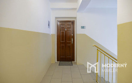 Na prenájom 2-izbový podkrovný byt s výhľadom v Prešove