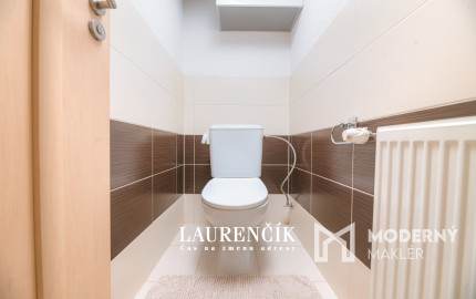 NA PREDAJ | DVOJGENERAČNÝ RODINNÝ DOM NITRIANSKE PRAVNO