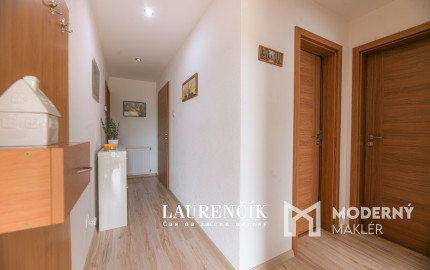 NA PREDAJ | DVOJGENERAČNÝ RODINNÝ DOM NITRIANSKE PRAVNO