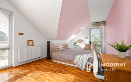 Na predaj 6-izbový rodinný dom s krásnou záhradou v Šamoríne